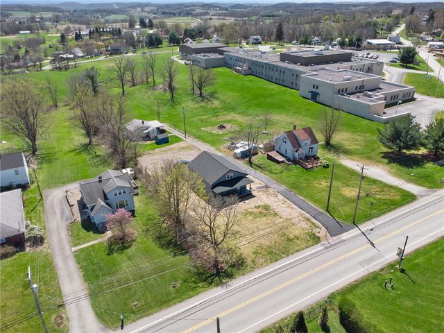 4362 State Route 136, Hempfield Twp, PA 15601