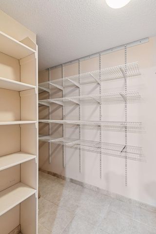 7250 Lewis Ridge Parkway 102, Edina, MN 55439