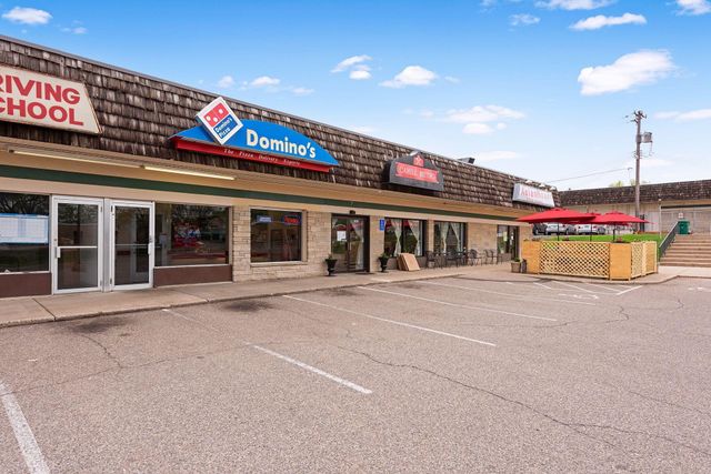 7250 Lewis Ridge Parkway 102, Edina, MN 55439