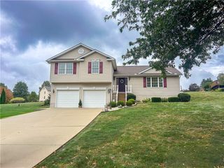 127 Alana Dr, Saxonburg Boro, PA 16056