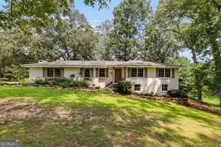 8084 S Giles Road, Douglasville, GA 30135