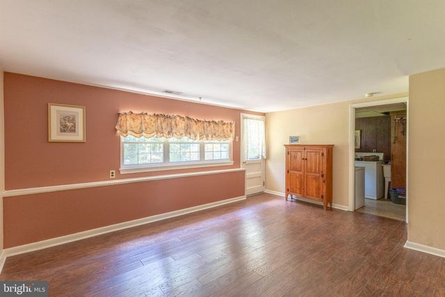 1290 PURITAN AVE, West Deptford, NJ 08096
