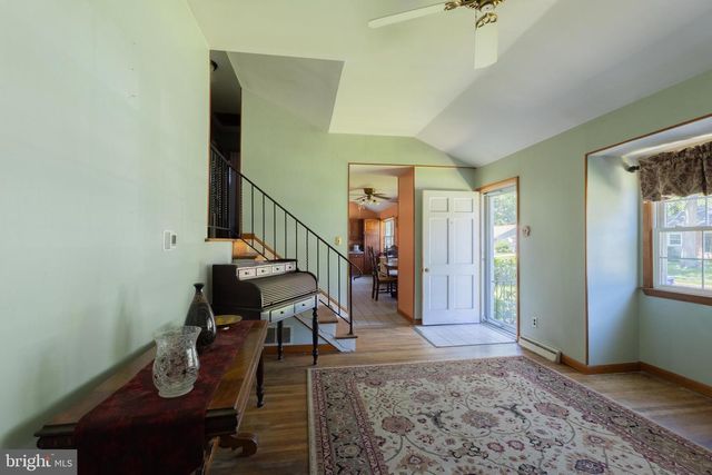 1290 PURITAN AVE, West Deptford, NJ 08096