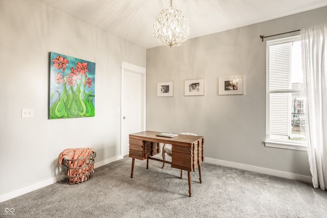 6165 Eagle Lake Drive, Zionsville, IN 46077