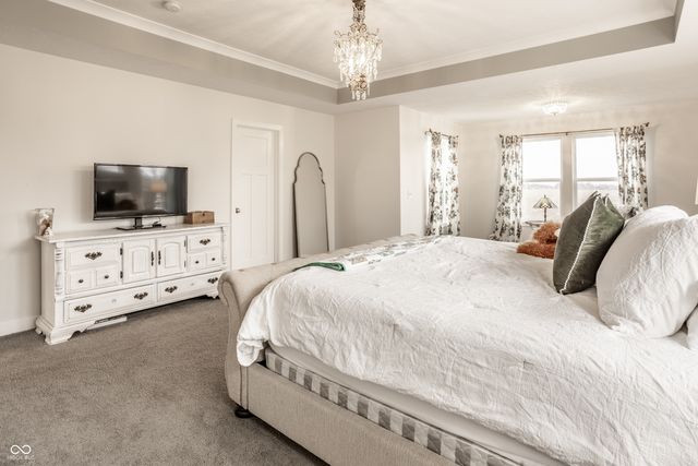 6165 Eagle Lake Drive, Zionsville, IN 46077