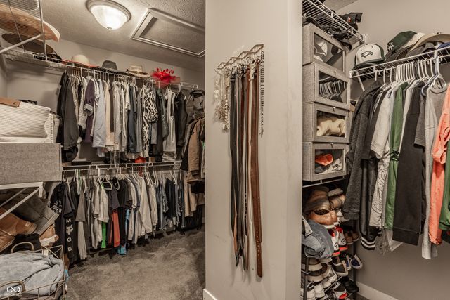 6165 Eagle Lake Drive, Zionsville, IN 46077