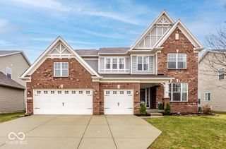 6165 Eagle Lake Drive, Zionsville, IN 46077