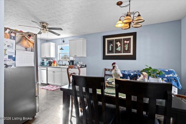191 McGowan Ave, Bardstown, KY 40004