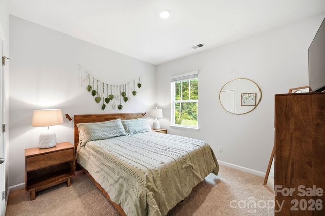 153 Calvin Creek Drive, Troutman, NC 28166