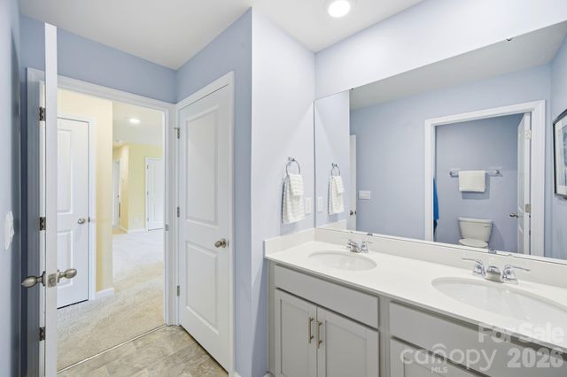 153 Calvin Creek Drive, Troutman, NC 28166