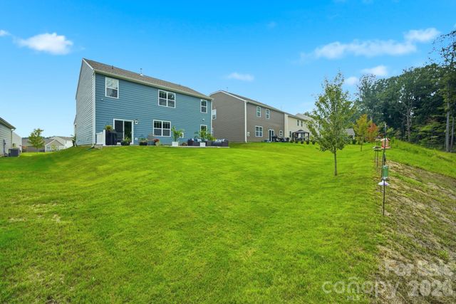 153 Calvin Creek Drive, Troutman, NC 28166