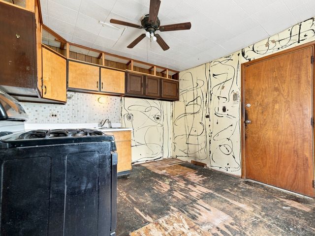 11733 S Elizabeth Street, Chicago, IL 60643