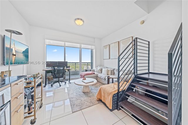 60 SW 13th St 2403, Miami, FL 33130