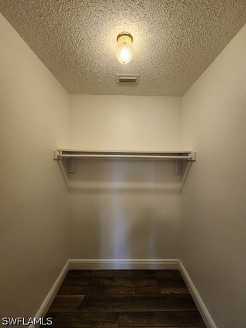 5930 Spanish Oaks LN, Naples, FL 34119