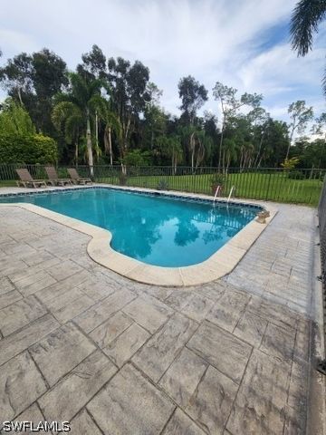 5930 Spanish Oaks LN, Naples, FL 34119