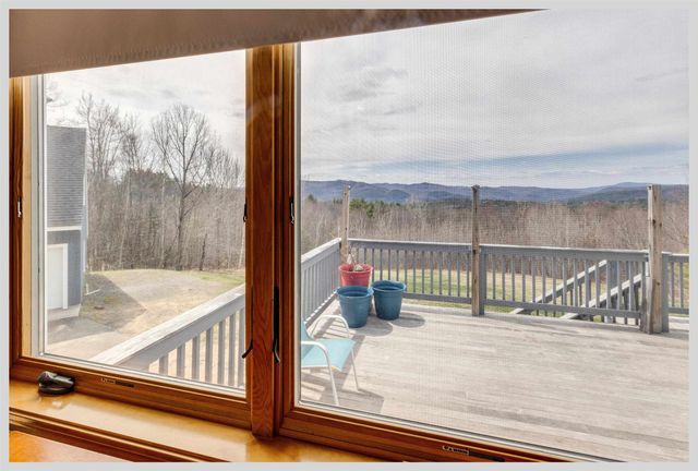 89 Meadow Lane, Campton, NH 03223