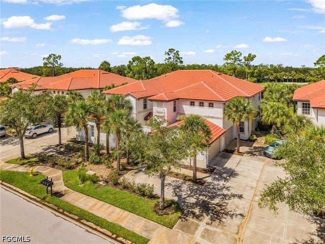 9356 Aviano DR 202, Fort Myers, FL 33913