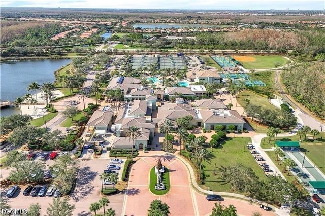 9356 Aviano DR 202, Fort Myers, FL 33913