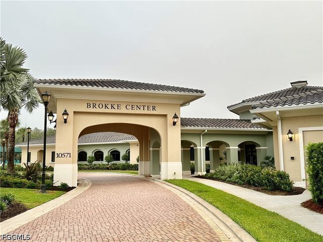 9356 Aviano DR 202, Fort Myers, FL 33913