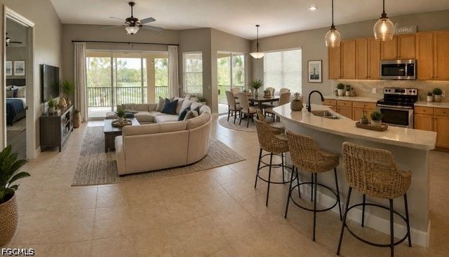 9356 Aviano DR 202, Fort Myers, FL 33913