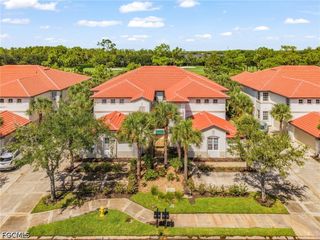 9356 Aviano DR 202, Fort Myers, FL 33913