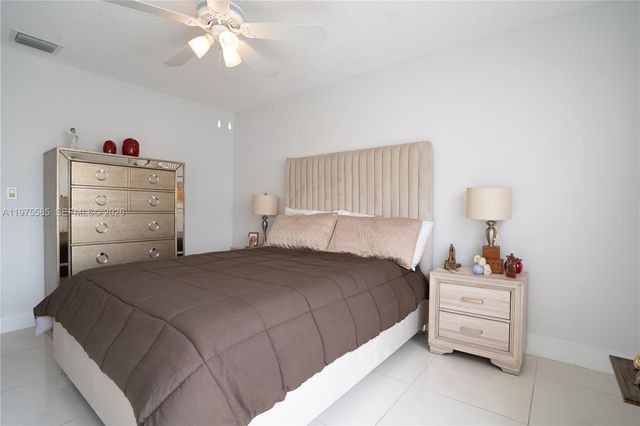 1457 SW 136th Pl, Miami, FL 33184