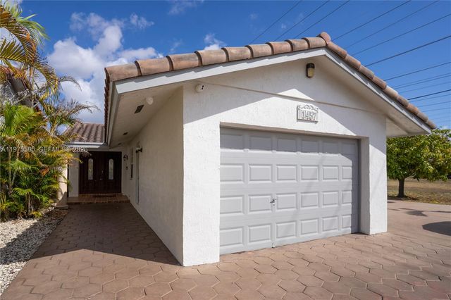 1457 SW 136th Pl, Miami, FL 33184