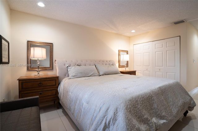 1457 SW 136th Pl, Miami, FL 33184