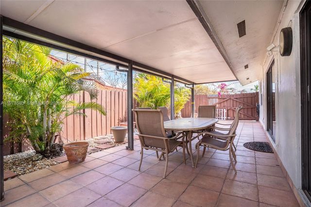 1457 SW 136th Pl, Miami, FL 33184