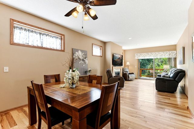 2061 Cardinal Glen Road, North Saint Paul, MN 55109
