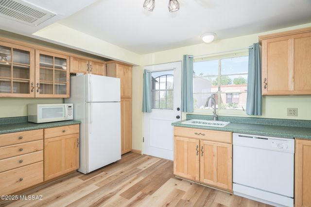 380 S Paseo Cerro Unit C, Green Valley, AZ 85614