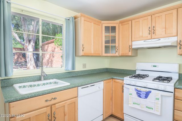 380 S Paseo Cerro Unit C, Green Valley, AZ 85614