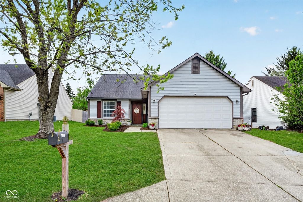 3215 Village Park North Drive, Carmel, IN 46033