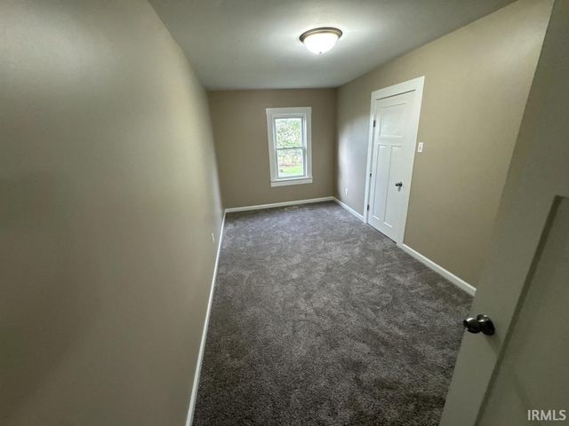 1214 E Bellmont Road, Decatur, IN 46733