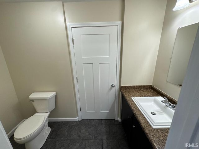 1214 E Bellmont Road, Decatur, IN 46733