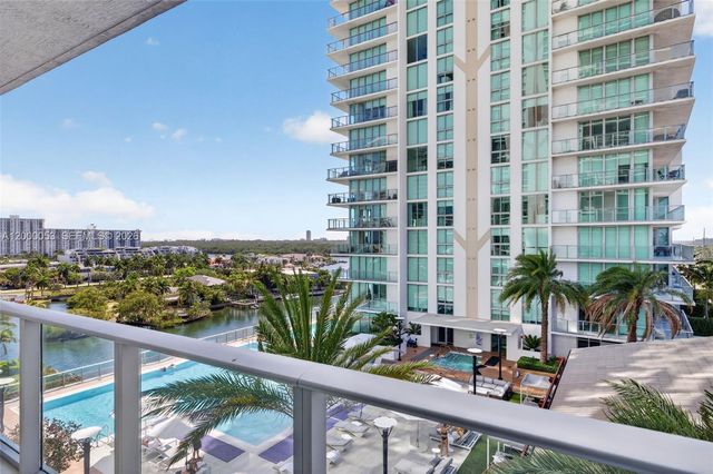 300 Sunny Isles Blvd 4-807, Sunny Isles Beach, FL 33160