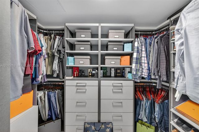 300 Sunny Isles Blvd 4-807, Sunny Isles Beach, FL 33160