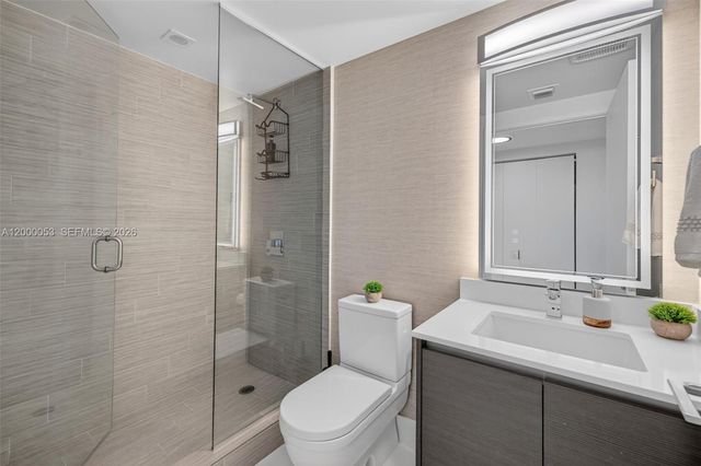 300 Sunny Isles Blvd 4-807, Sunny Isles Beach, FL 33160