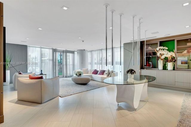 300 Sunny Isles Blvd 4-807, Sunny Isles Beach, FL 33160