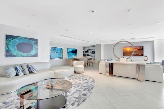 300 Sunny Isles Blvd 4-807, Sunny Isles Beach, FL 33160