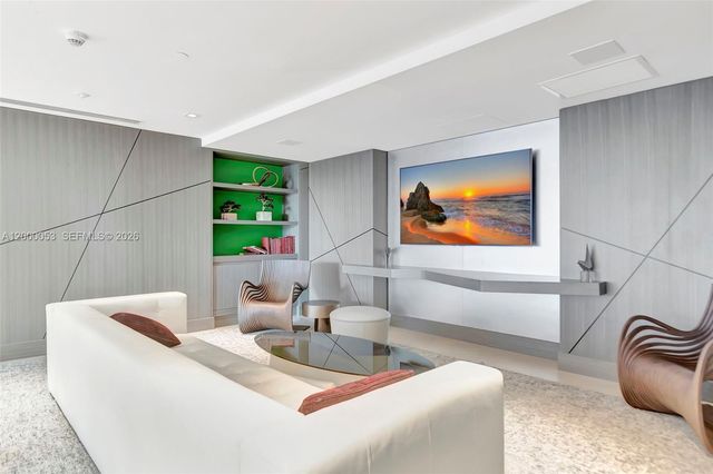 300 Sunny Isles Blvd 4-807, Sunny Isles Beach, FL 33160