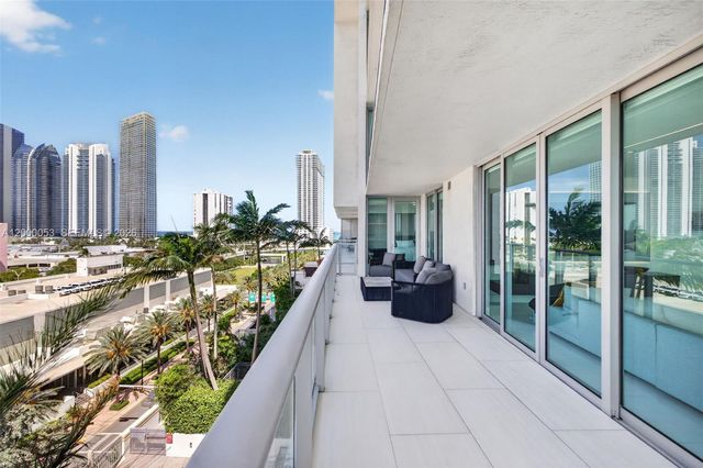 300 Sunny Isles Blvd 4-807, Sunny Isles Beach, FL 33160