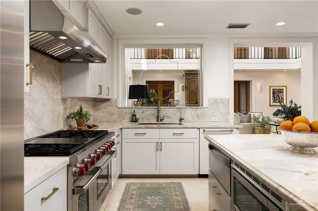 301 Byron Nelson Street 39, Mcallen, TX 78503