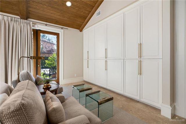 301 Byron Nelson Street 39, Mcallen, TX 78503