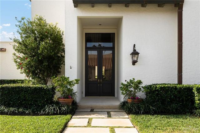 301 Byron Nelson Street 39, Mcallen, TX 78503