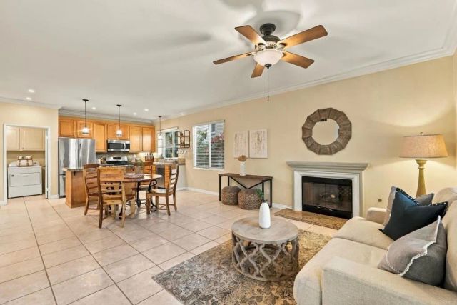 626 Compass Court, Carlsbad, CA 92011