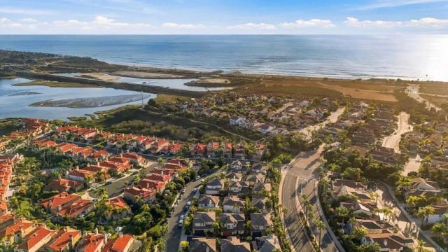 626 Compass Court, Carlsbad, CA 92011
