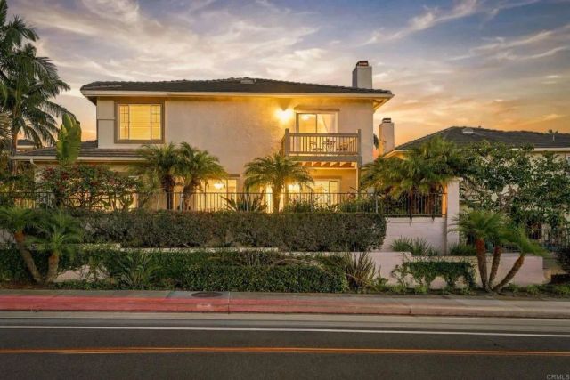 626 Compass Court, Carlsbad, CA 92011
