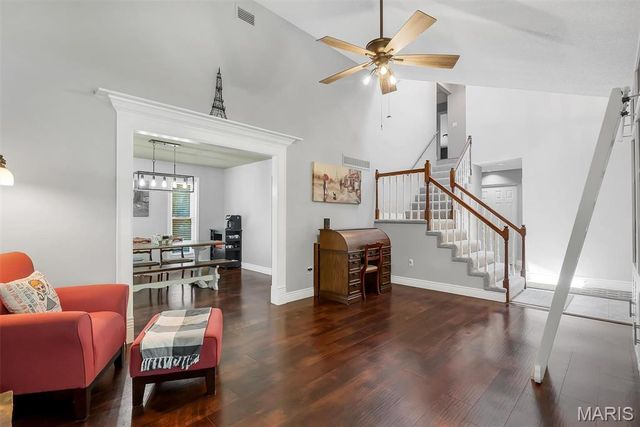 320 Jubaka Drive, Fairview Heights, IL 62208