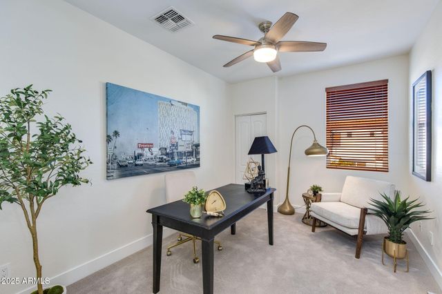 2914 N 48TH Place, Phoenix, AZ 85018